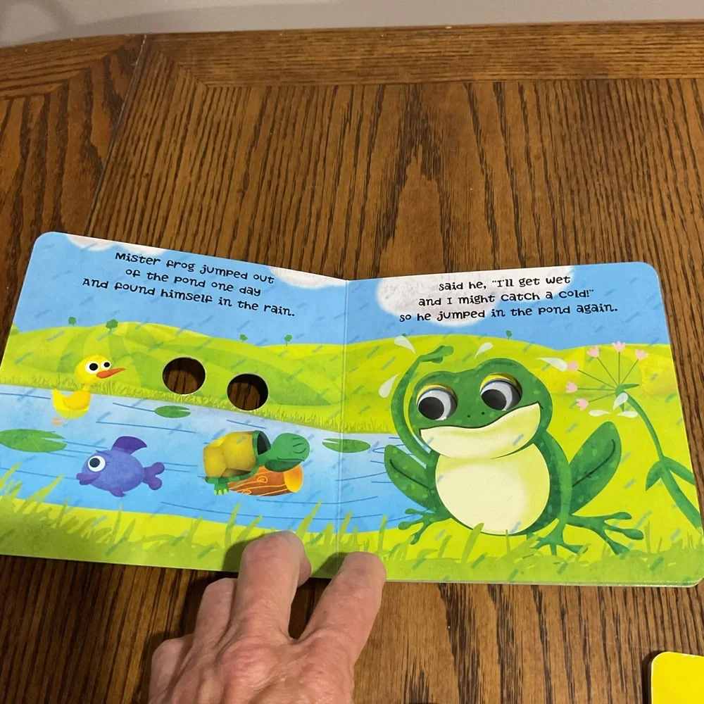 Young Children's board books 📚 googly eyes, put your picture in, safety & ball